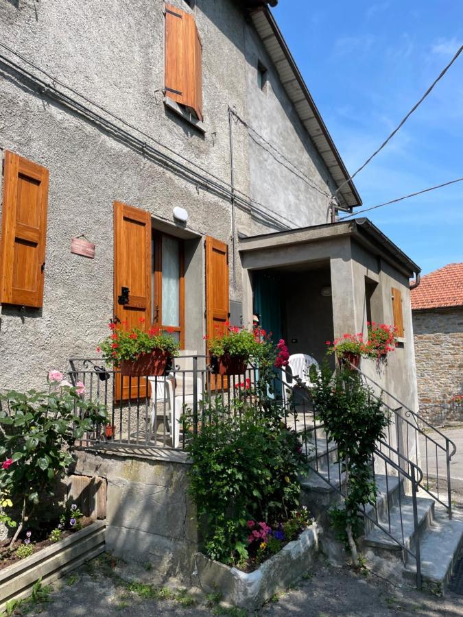 Casa Vacanze Ca' Di Lucchini San Benedetto Val di Sambro Exterior photo